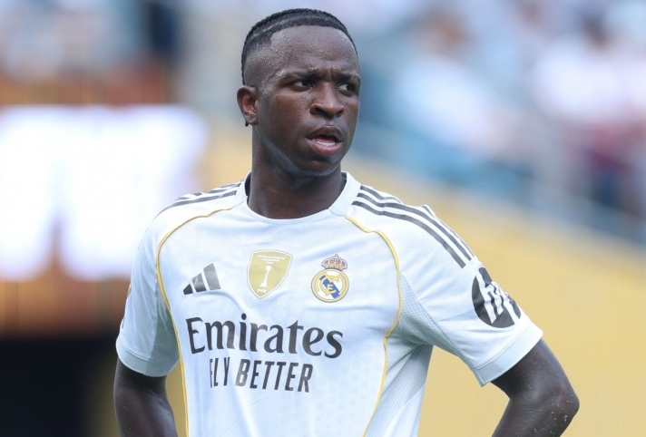 Хаби Алонсо рассказал, почему Винисиус Жуниор не вышел в старте в матче ЛЧ с «Марселем»